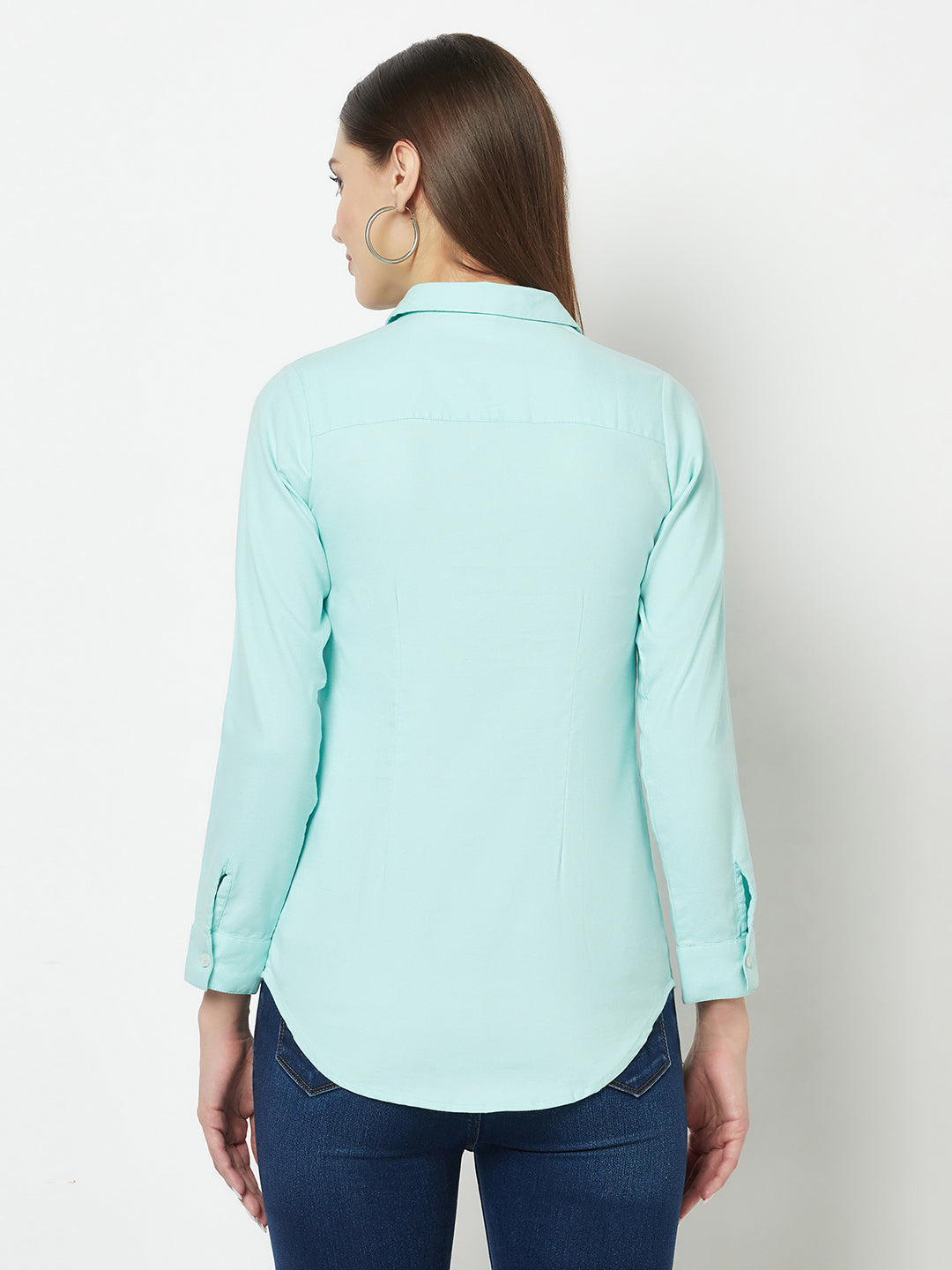  Slim-Fitting Turquoise Shirt