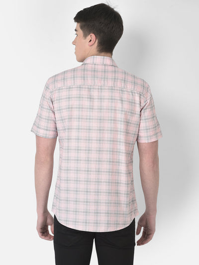  Light Pink Short-Sleeved Checked Shirt 