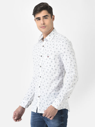  White Shirt in Motif Print