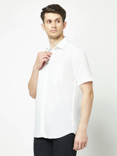  Plain White Short-Sleeved Shirt 