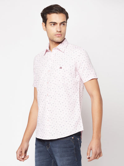  Short-Sleeved Light Pink Floral Shirt