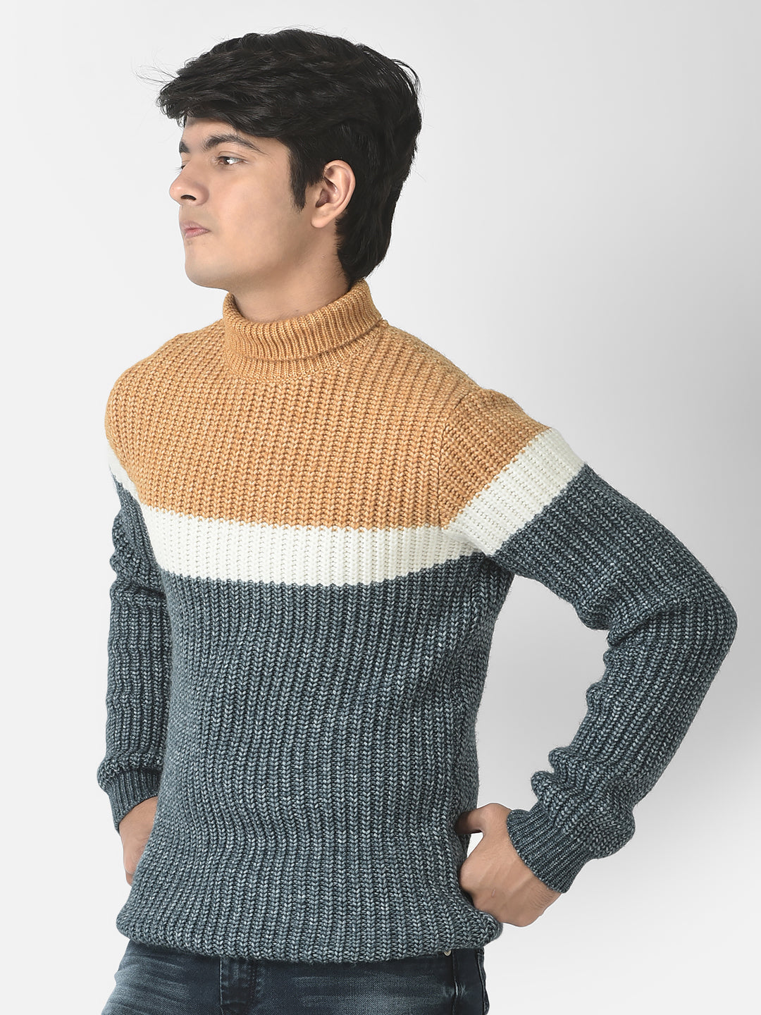  Knitted Mustard Colour-Blocked Sweater