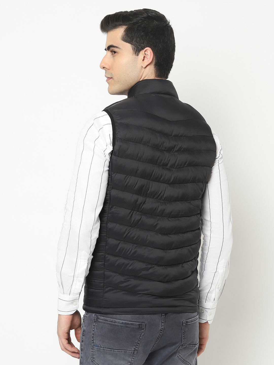  Black Padded Jacket in Sleeveless Cut 