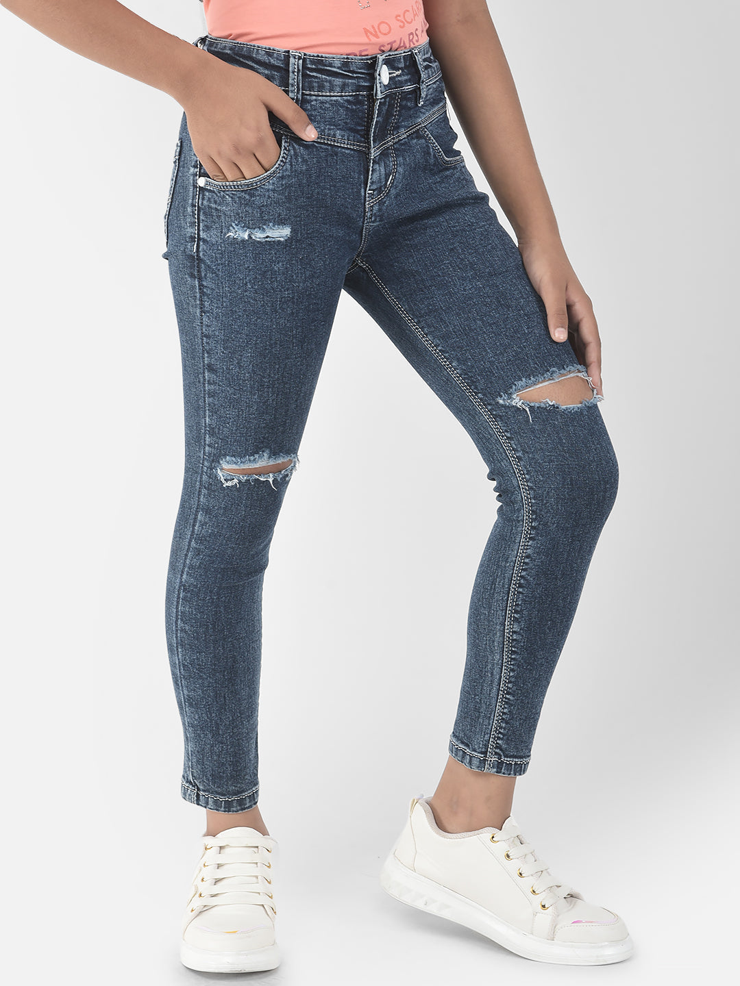  Knee Slashed Blue Denim