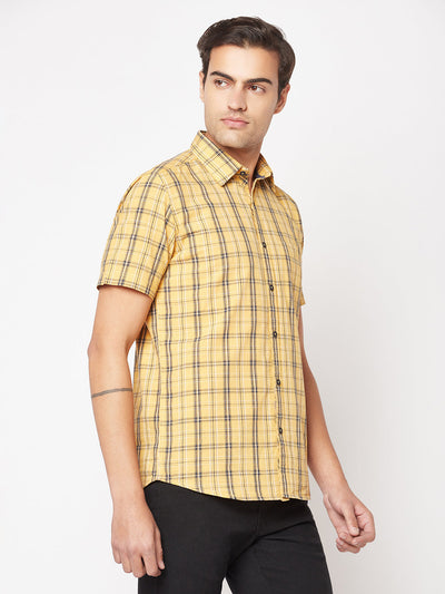  Short-Sleeved Mustard Checked Shirt