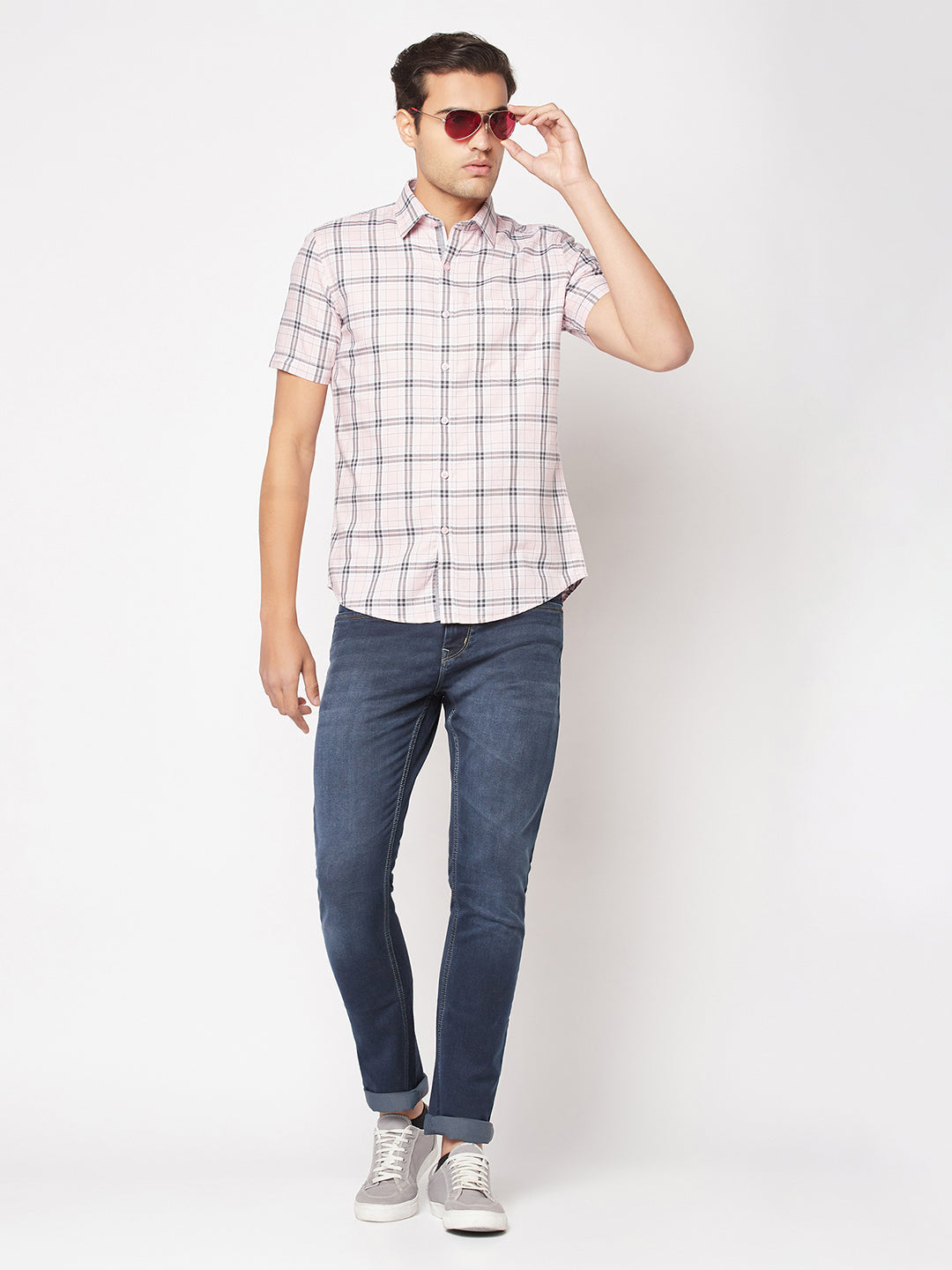  Short-Sleeved Light Pink Checked Shirt