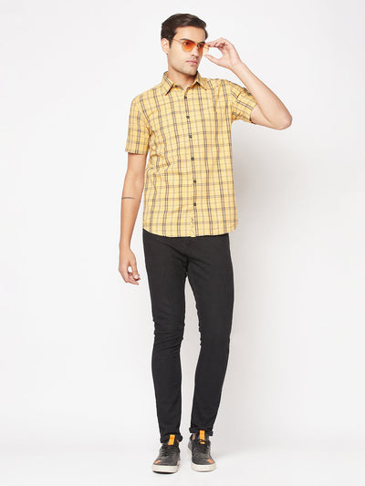  Short-Sleeved Mustard Checked Shirt