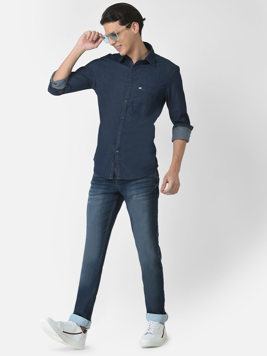 Slim-Fit Jeans with Whiskers and Chevrons Detailing 