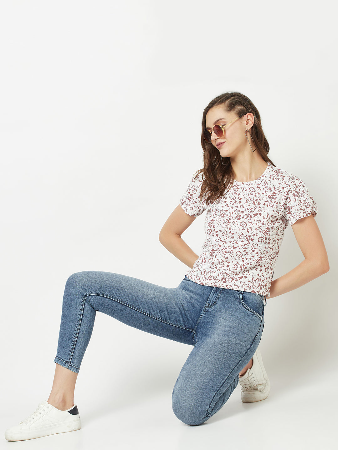 Cropped White Floral T-Shirt