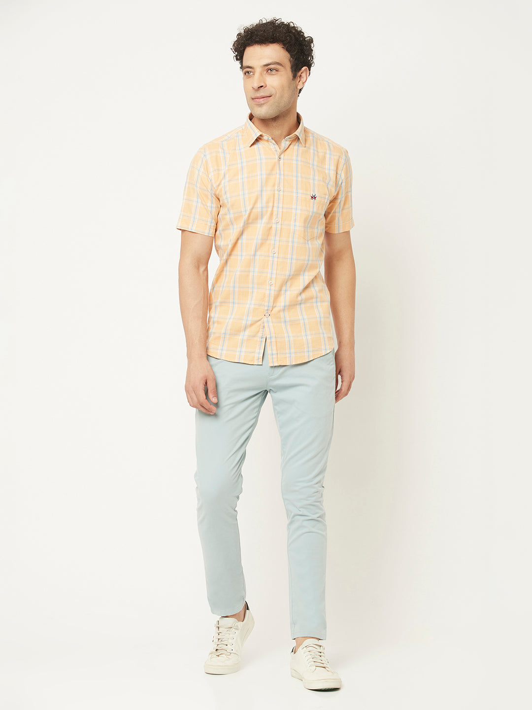   Short-Sleeved Peach Shirt in Checks