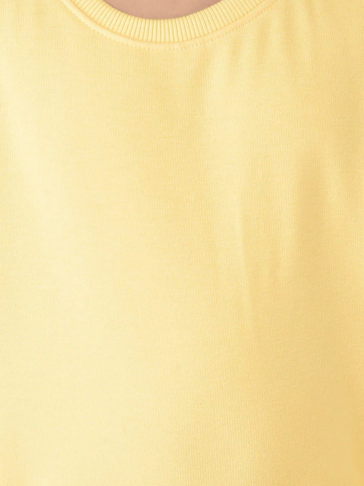  Minimalist Yellow Sweatshirt