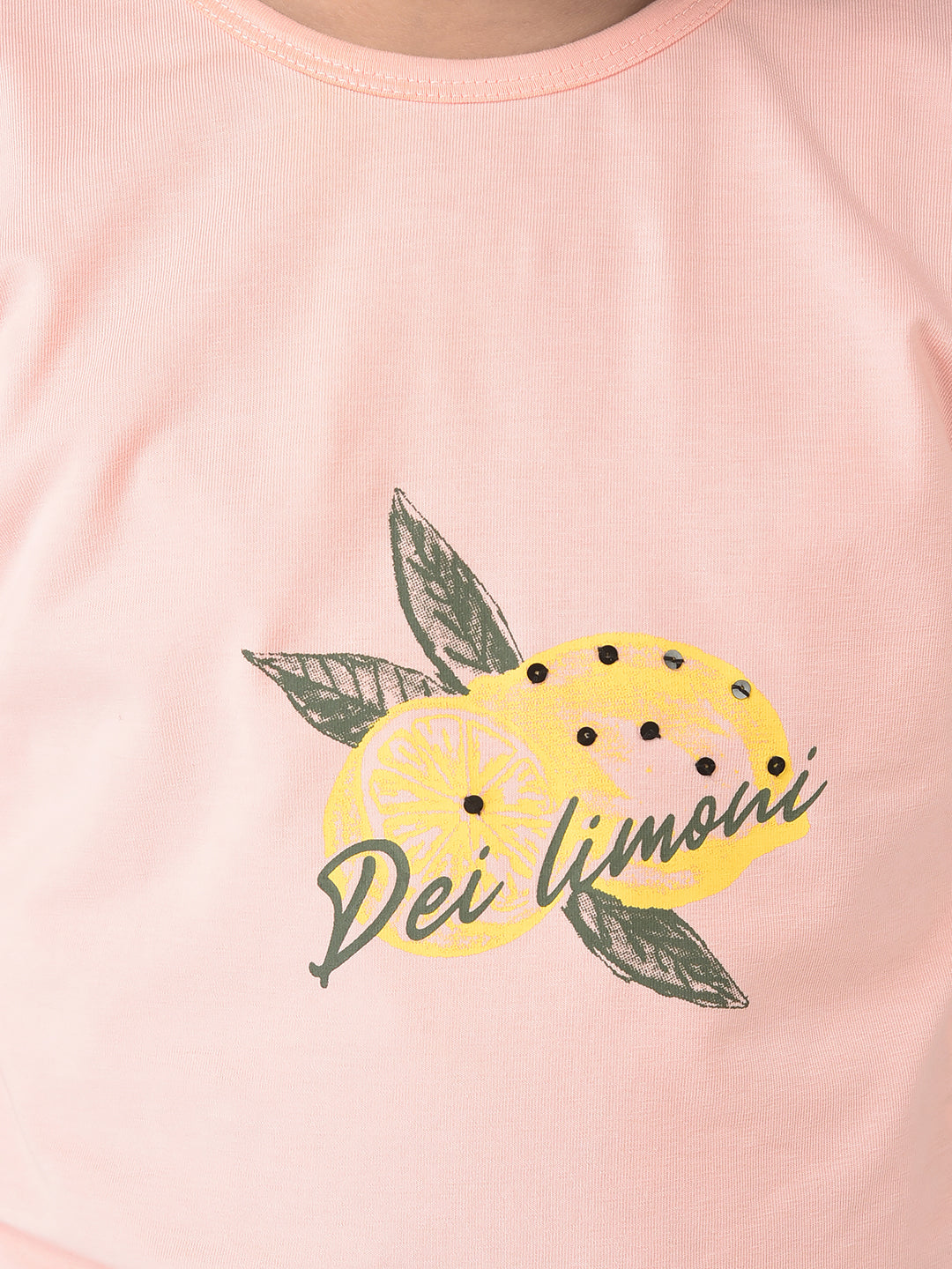  Peach Cropped T-Shirt with Graphic Detail 