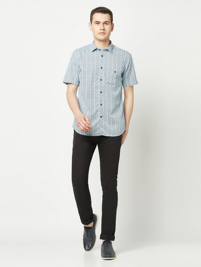  Short-Sleeved Sky Blue Motif Shirt 