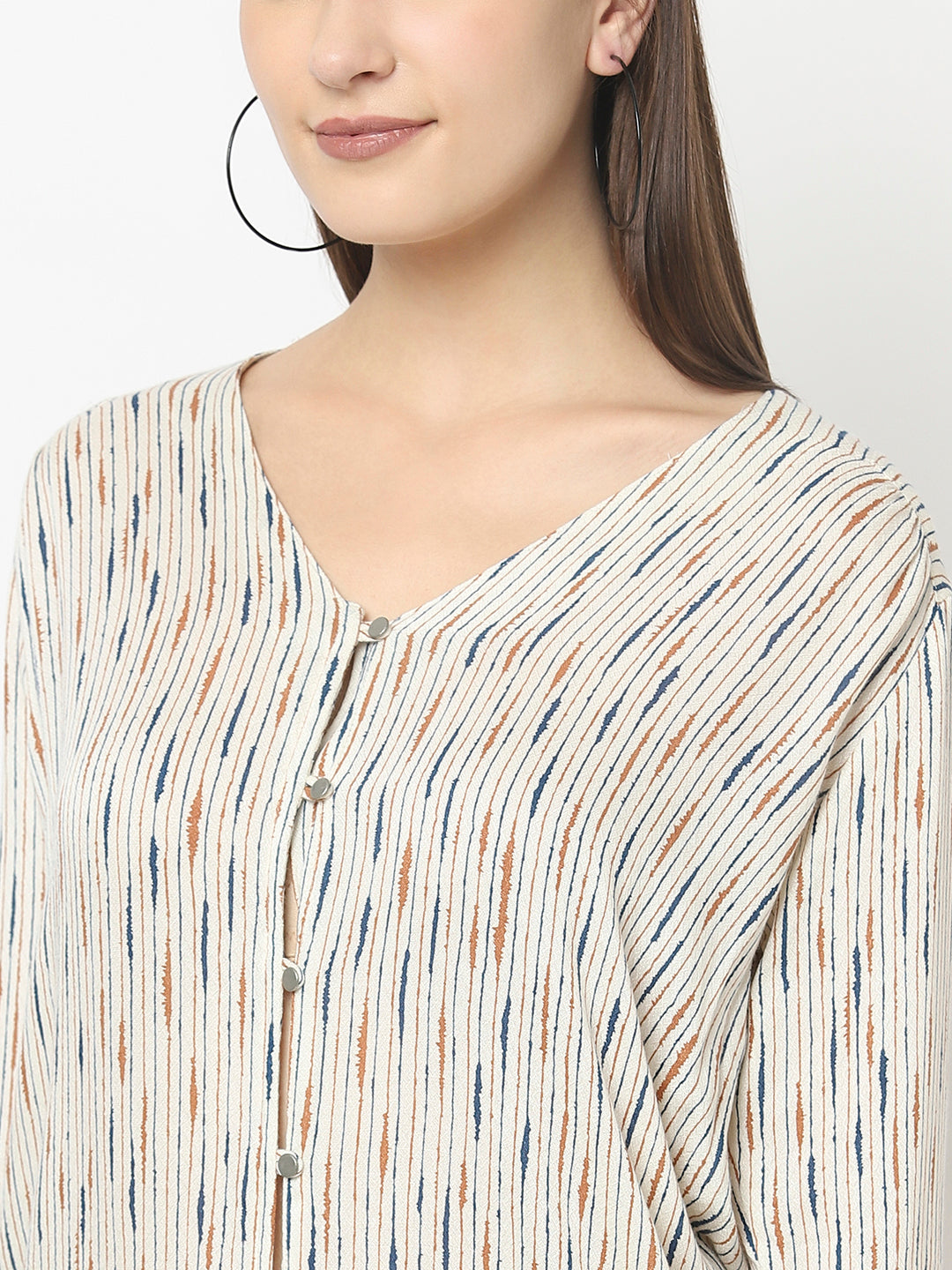 Teasing Peach Top in Abstract Print