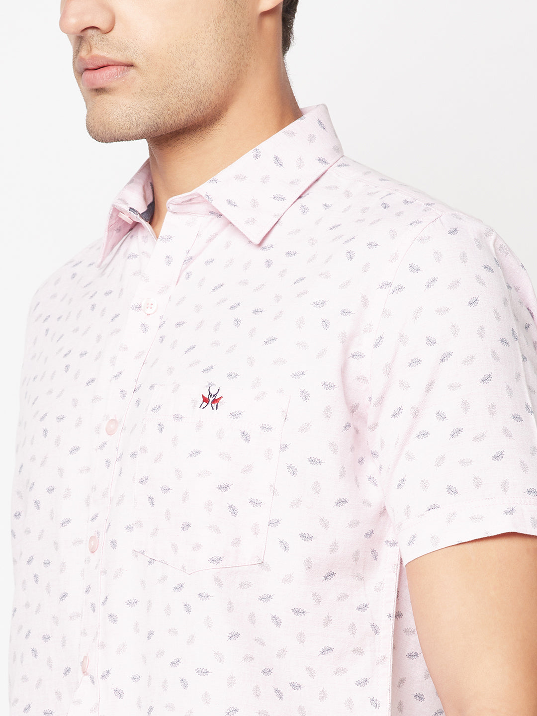  Short-Sleeved Light Pink Floral Shirt