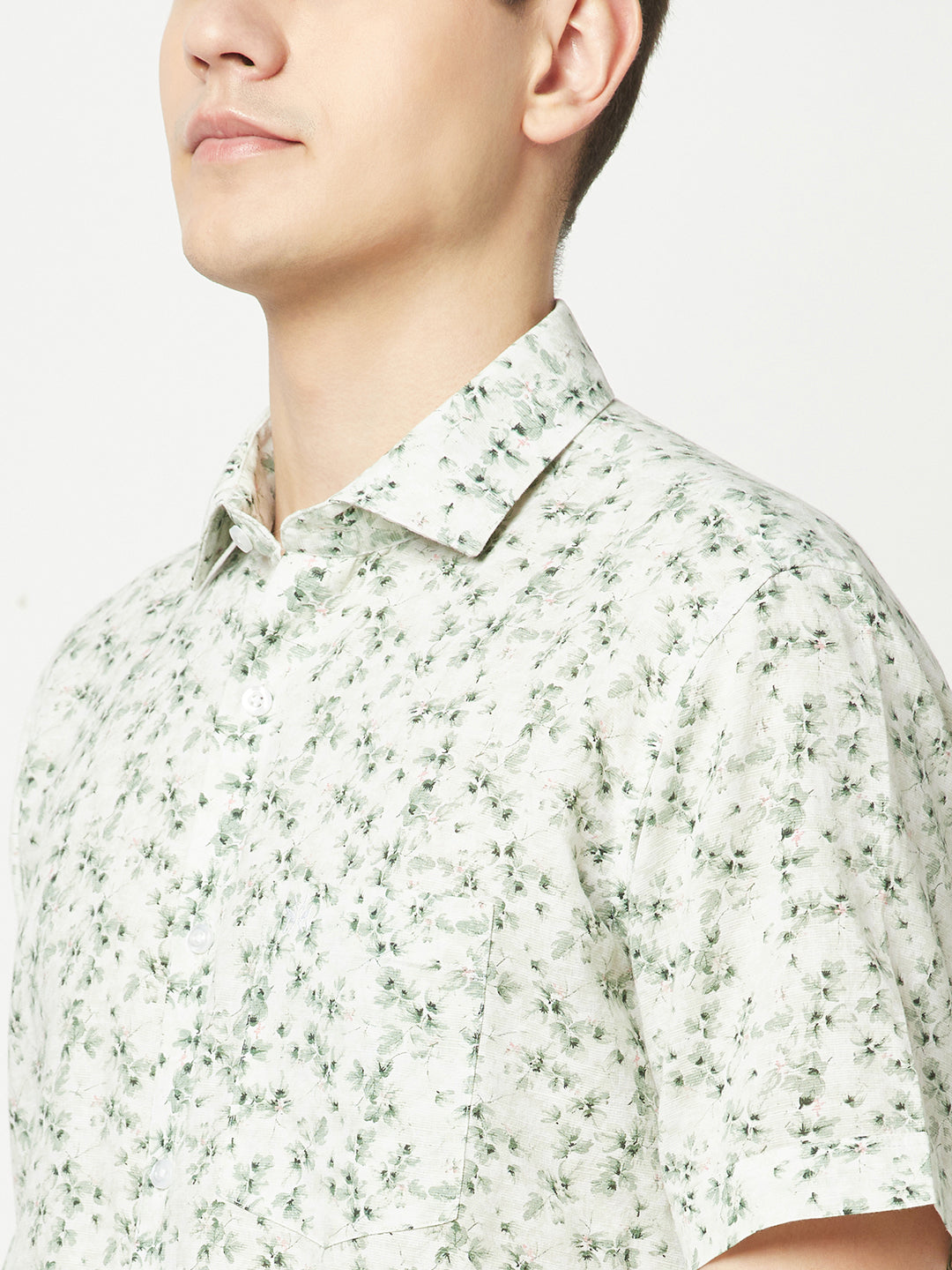  Short-Sleeved Sea Green Floral Shirt