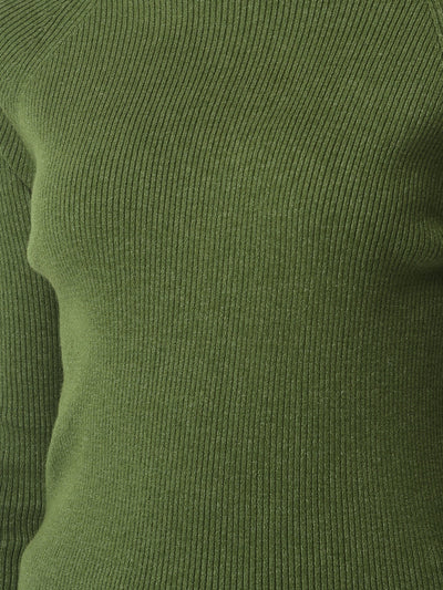  Fitted Green Sweater