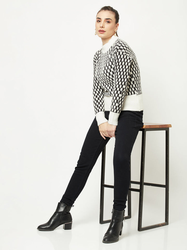  Black and White Geometric Sweater
