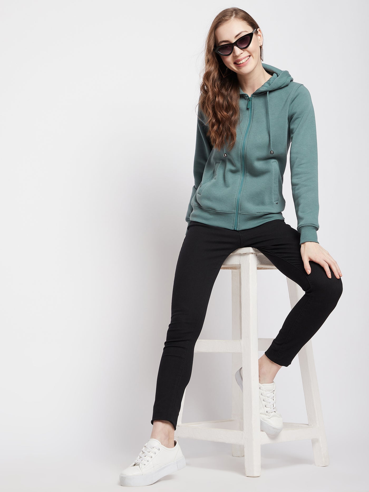 Crimsoune Club Women Green Solid Hooded Sweatshirt-Women Sweat Shirts-Crimsoune Club