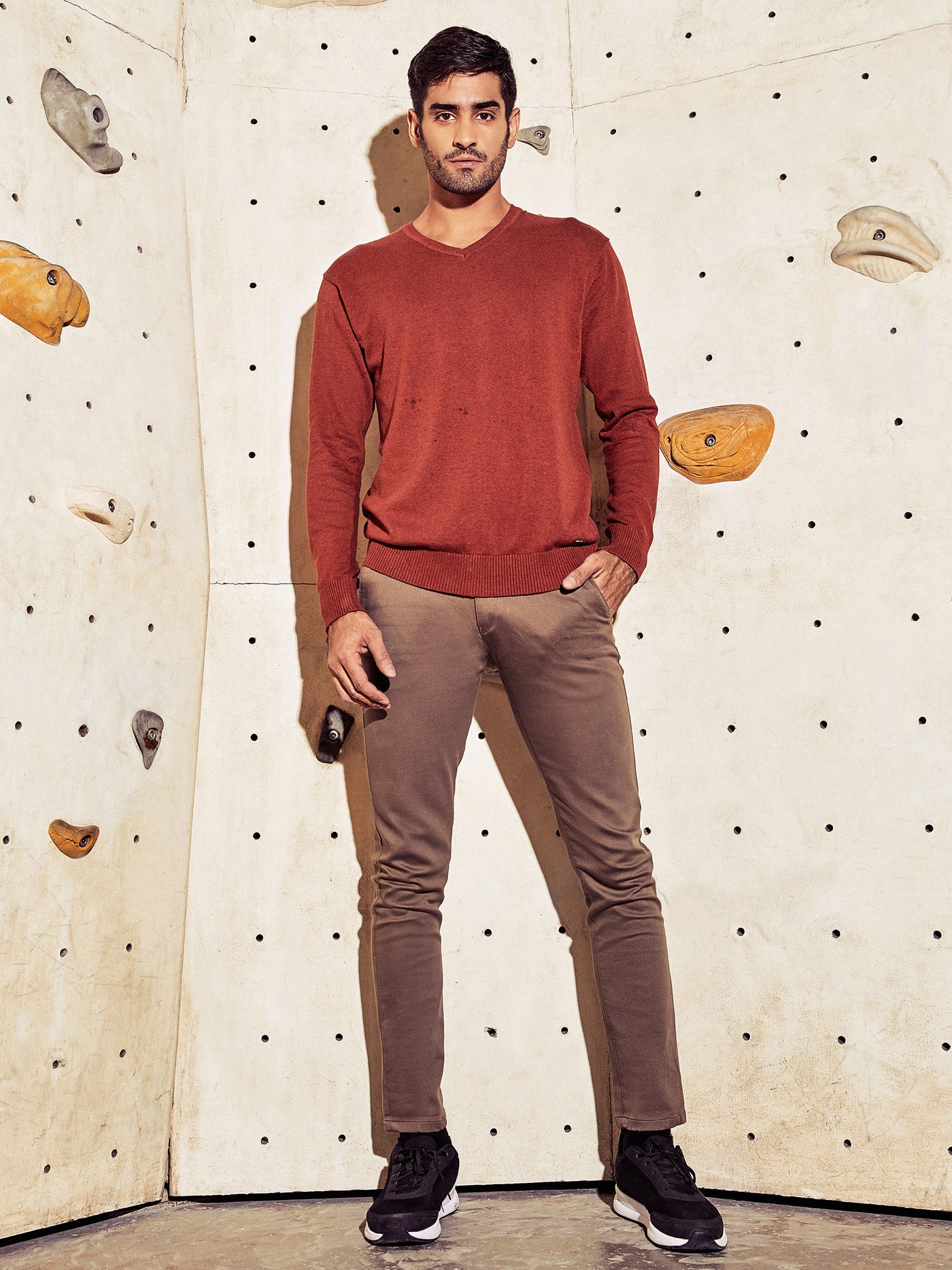 Maroon V-Neck Sweater - Men Sweaters