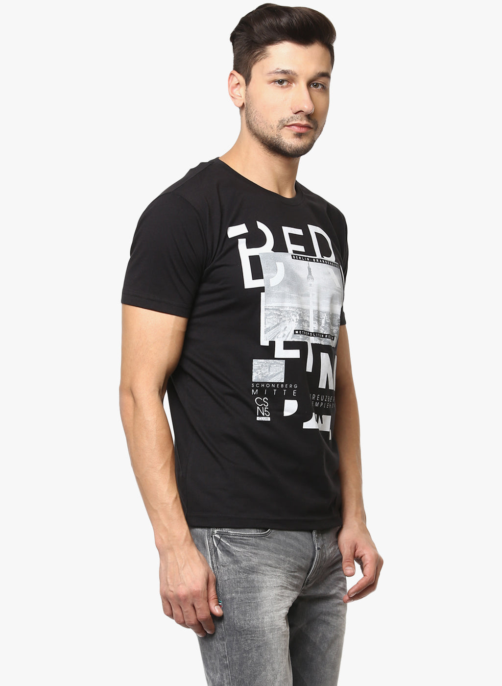 Black Graphic Print Round Neck T-shirt - Men T-Shirts